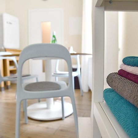 Jethon Studio-Appartement Im Gruenen Бернбург Екстериор снимка